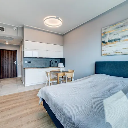 Apartment Hanza Tower Swimming Pool & 18 Floor Great View